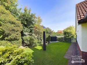 Side Garden- click for photo gallery